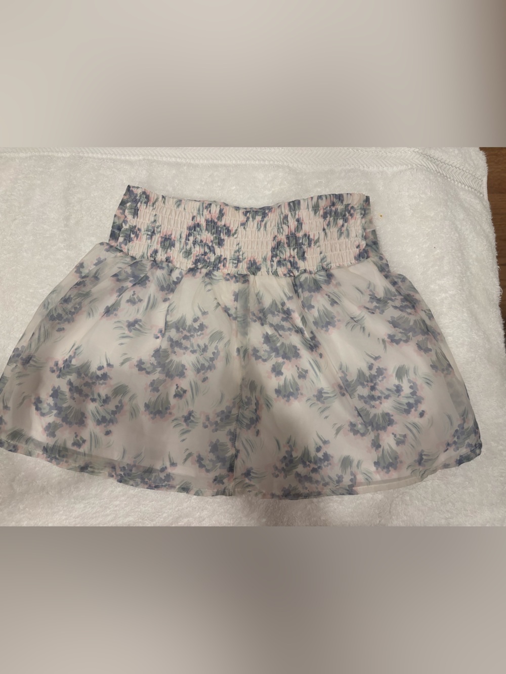 Abercrombie Kids 1 Floral Smocked Waist Chiffon Skirt - never worn!